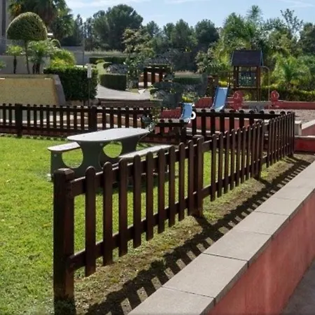 Paradise Village Port Aventuras