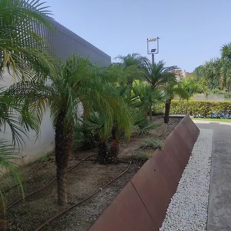 Paradise Village Port Aventuras *
